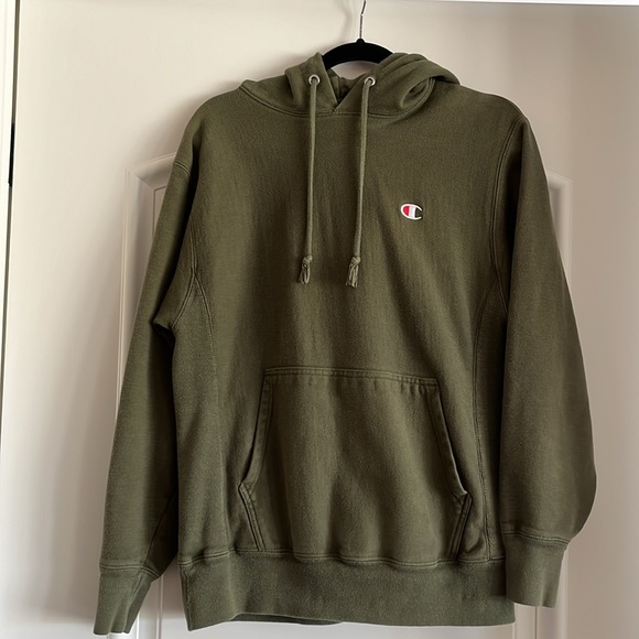 Champion medium size hoodie - Picture 4 of 5